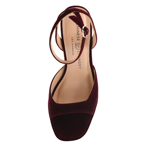 Lynwood Burgundy Velvet Heel