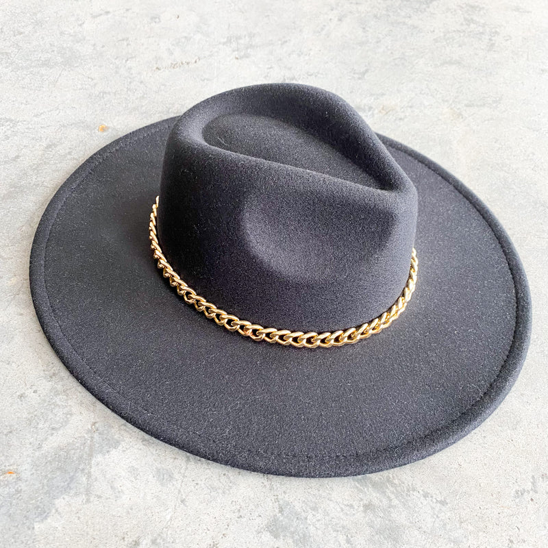 Small chain hats